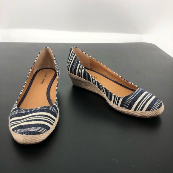 Lucky Brand Tilly Navy White Striped Round Toe Espadrille Wedges - Picture 1 of 11